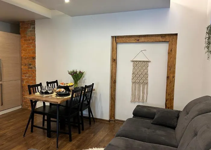 Kreutzwaldi Kodu 1 *